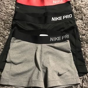 Nike spandex bundle